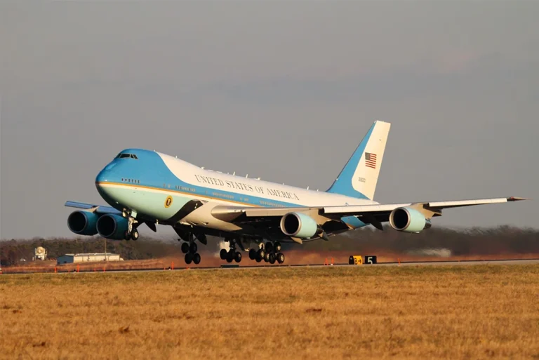best presidential aircrafts Air Force One Boeing VC-25