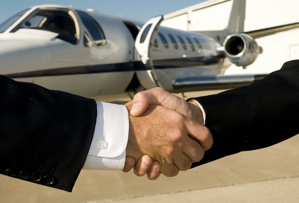 qualified private jet charter broker